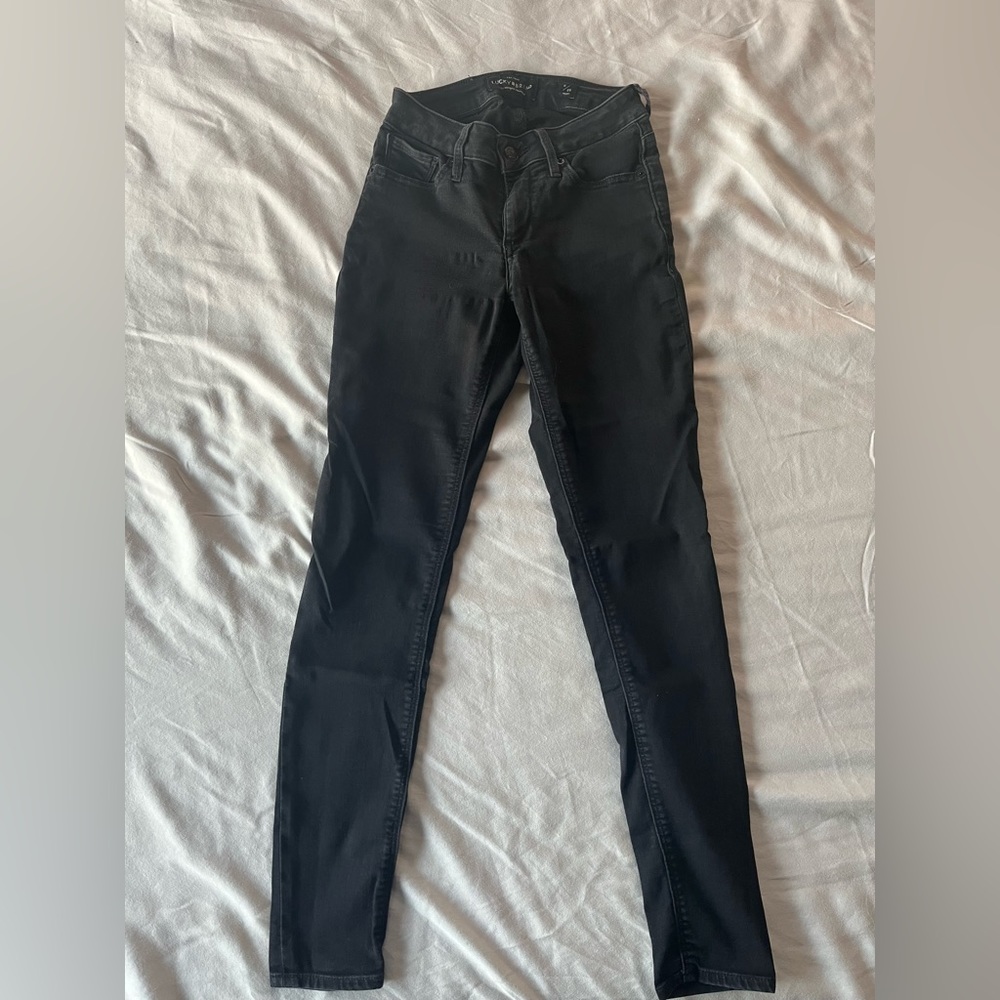 Lucky Brand Sasha Super Skinny jeans. Black. Size 0/25